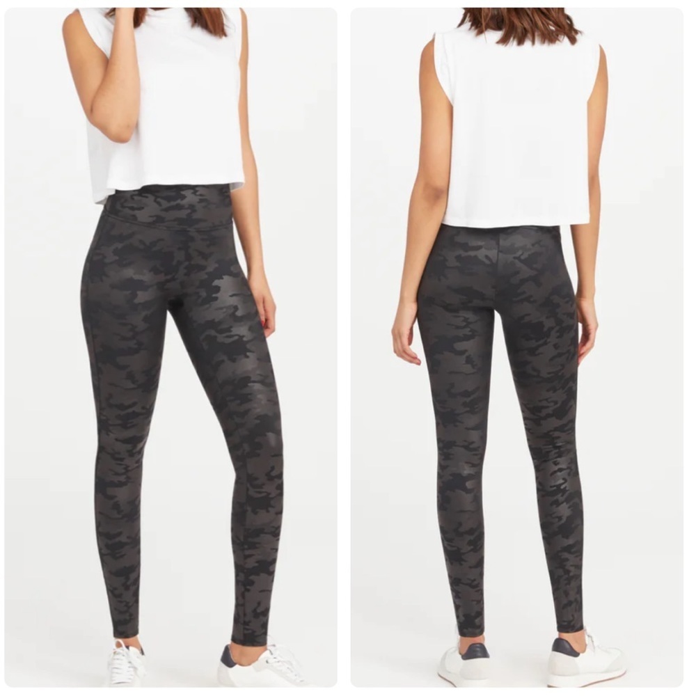 NWT Spanx Faux Leather Camo Leggings Size Small